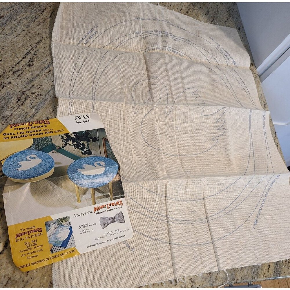 Vintage Aunt Lydia's Punch Needle Swan 444 Round Chair Pad Lid Cover Pattern